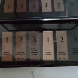 Charlotte Tilbury Day to Date Eyeshadow Palette